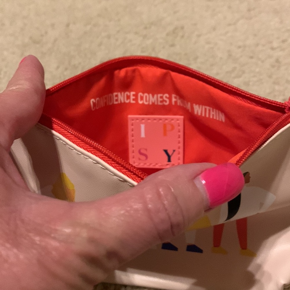 Ipsy makeup bag - Picture 3 of 3